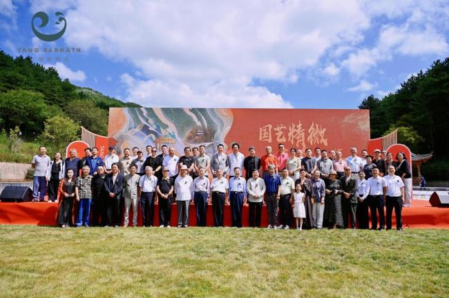 大唐鹿野苑·海外丛林度假区文化节嘉宾合影